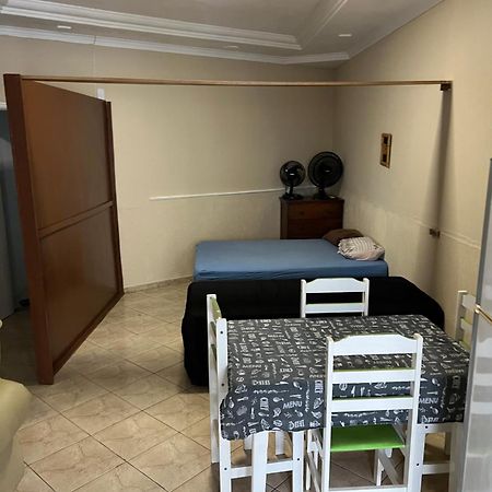 Apartamento Centro Apartment Убатуба Екстериор снимка