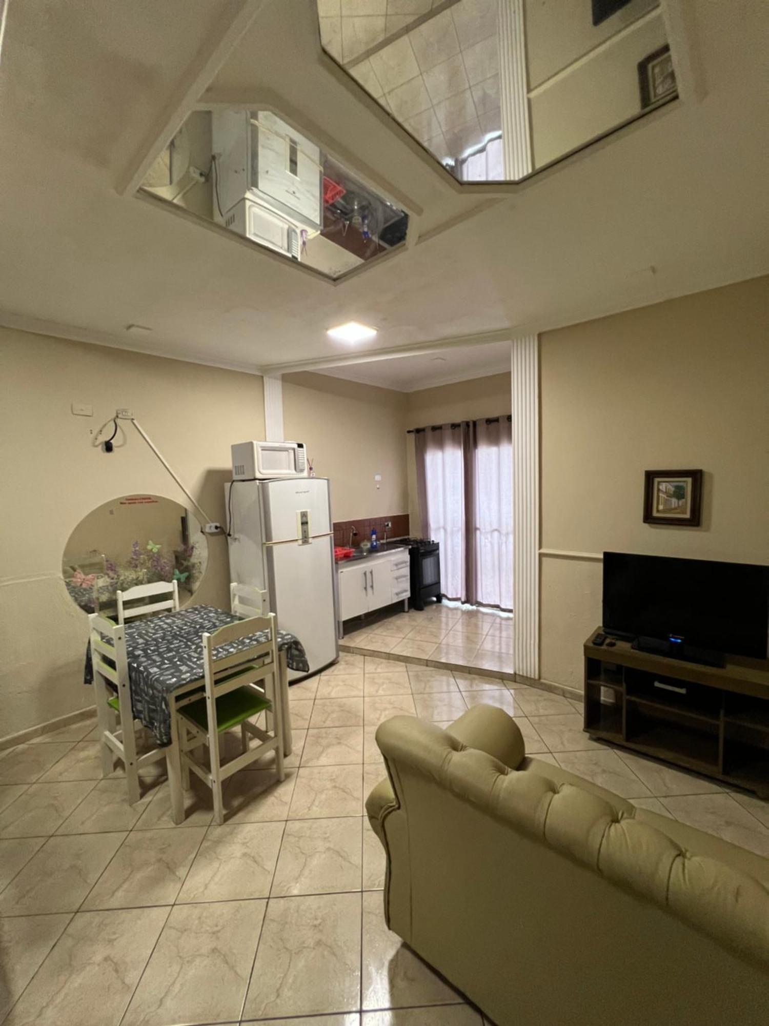 Apartamento Centro Apartment Убатуба Екстериор снимка